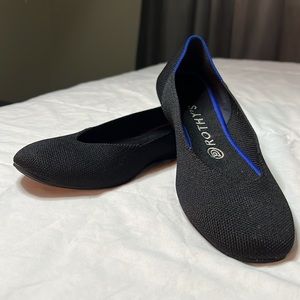 LIKE NEW ROTHY’S! The Flat in Black, Size 8.5 *FREE SHIPPING!*